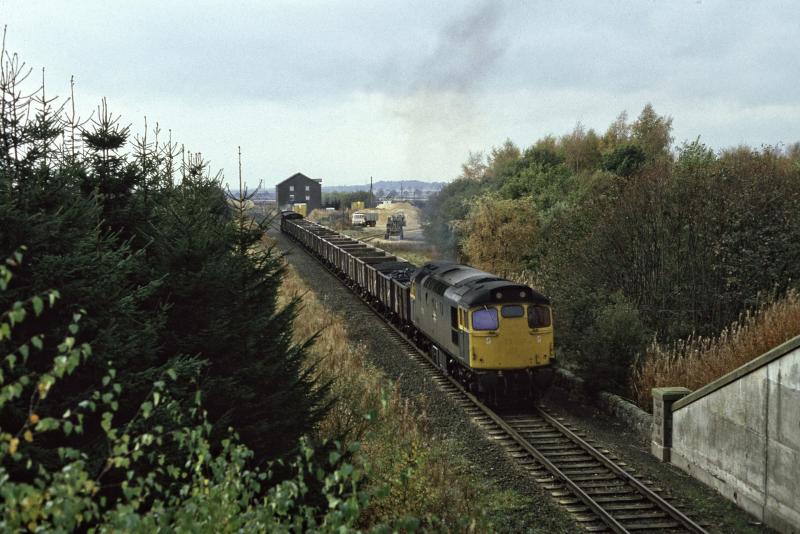 EASSIE 27211 28.10.81 C.jpg: Photo of EASSIE 27211 28.10.81 C.jpg