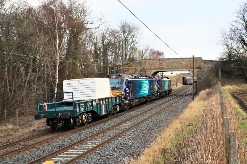 Class 88 on 6S43: 88004 + 88009 on 6S43 06.23 Carlisle Kingmoor to Torness passing Redhouse Castle between Longniddry & Drem on 14/02/2018 Photo of Class 88 on 6S43