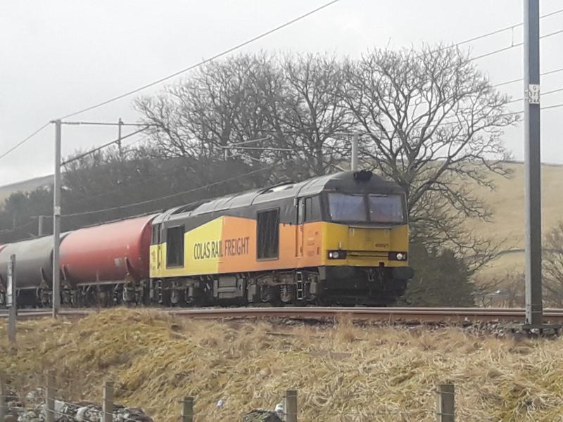 604q Dalston to grangemouth oil tanks 60021: 60021 on the Dalsto to Grangemouth oil tanks 13 march 2018 at Abington Photo of 604q Dalston to grangemouth oil tanks 60021