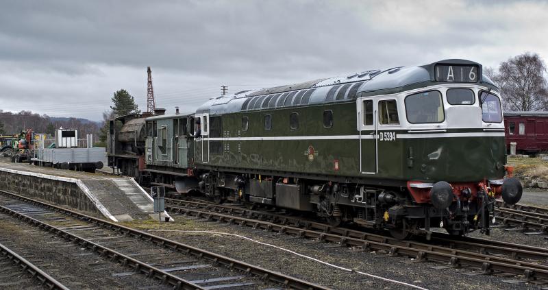 D5394 SHUNTS BOAT OF GARTEN YARD 13.4.18 (3).jpg: Photo of D5394 SHUNTS BOAT OF GARTEN YARD 13.4.18 (3).jpg