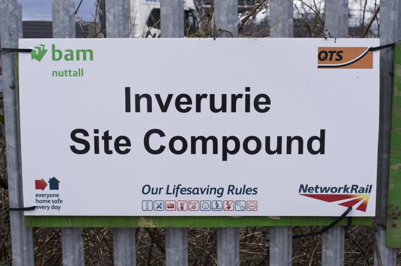 SIGN OF THE TIMES AT INVERURIE 19.4.18.jpg: Photo of SIGN OF THE TIMES AT INVERURIE 19.4.18.jpg