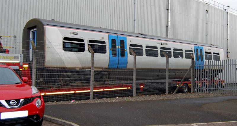 Photo of 72285 Next in line for delivery