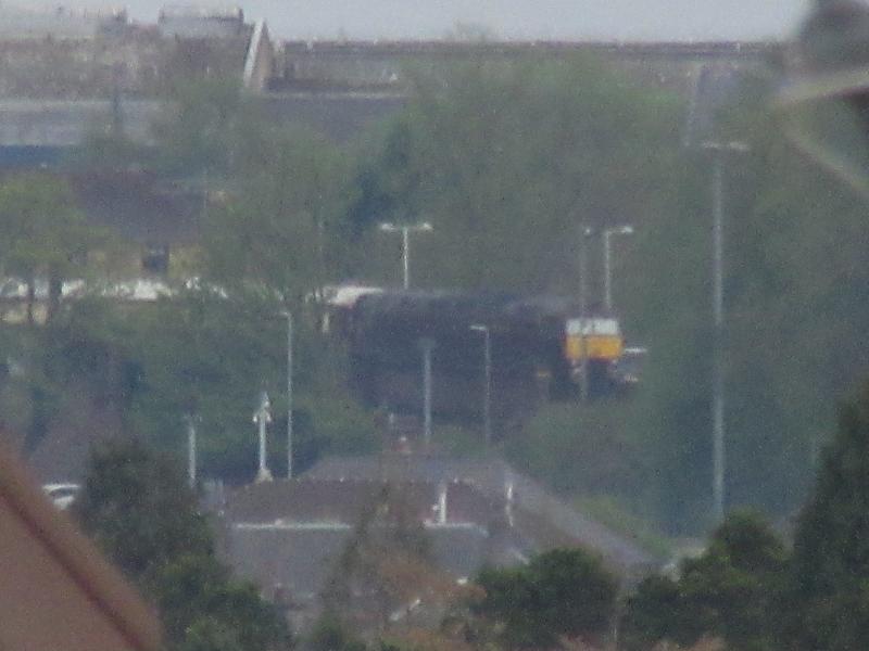 Photo of WCRC 57313 and 57601 passing Dumbarton East
