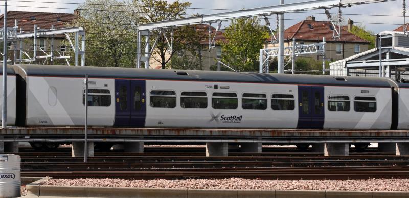 365 scotrail Livery: 365513 Coach 72265 shows of its ScotRail branding
Got to admit quite Liking it Photo of 365 scotrail Livery