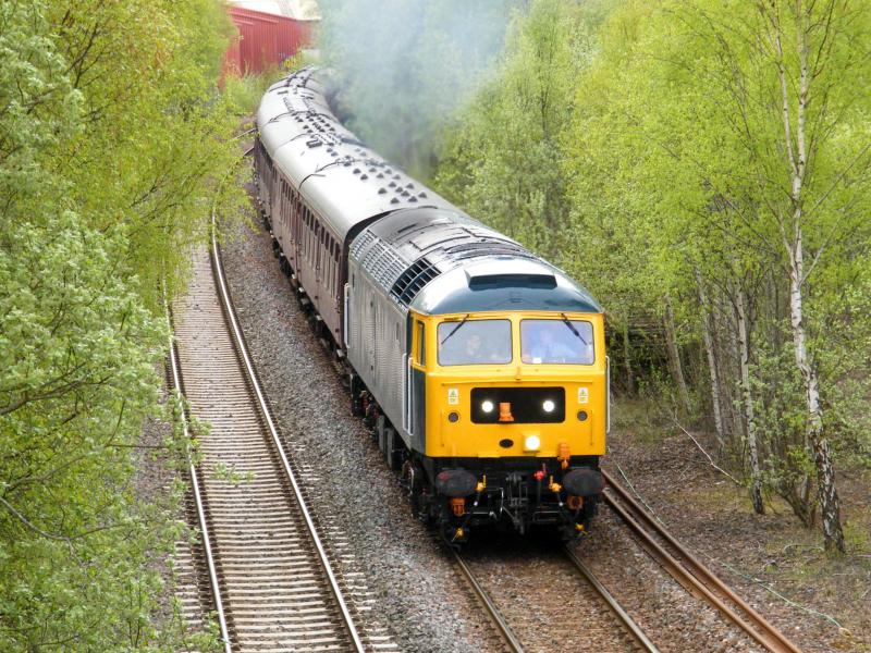 47727 @ Perth - 7 May 2018: Charter train '1Z47', from Newcastle to Inverness, heads north out of Perth Photo of 47727 @ Perth - 7 May 2018