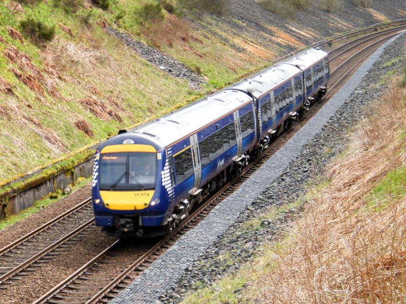 170404 @ Gleneagles - 28 April 2018: Heading north through Gleneagles cutting Photo of 170404 @ Gleneagles - 28 April 2018