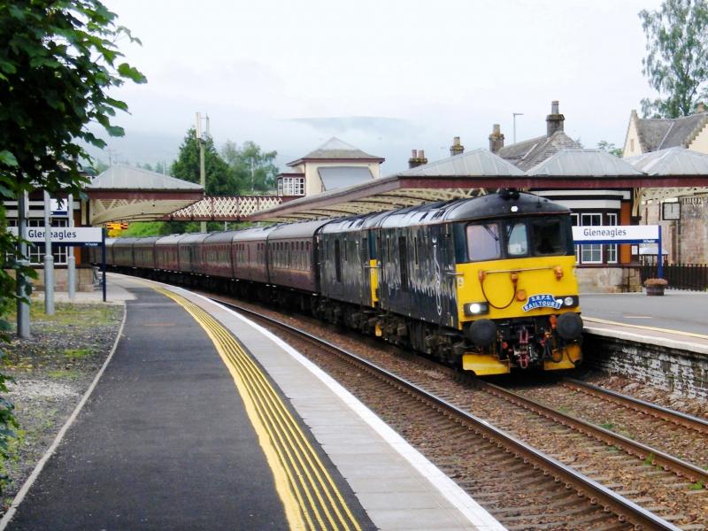 73967 & 73966 @ Gleneagles - 09 June 2018: SRPS Railtour, hurrying north to Kyle of Lochalsh, at 07.18 am, with early morning mist rising off the hills in the background. Photo of 73967 & 73966 @ Gleneagles - 09 June 2018
