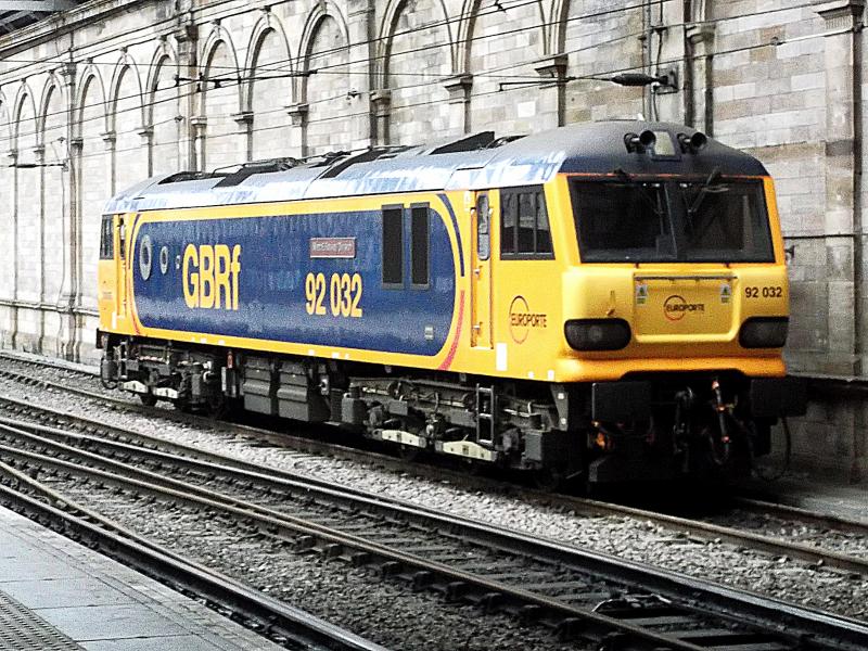 92032 at Edinburgh Waverley: One of the rarer 92s used on the Caledonian Sleeper, due to its having no fitted Dellner coupling. 92032 waits at Edinburgh Waverley for its next turn of duty on Monday 11th June 2018. Photo of 92032 at Edinburgh Waverley