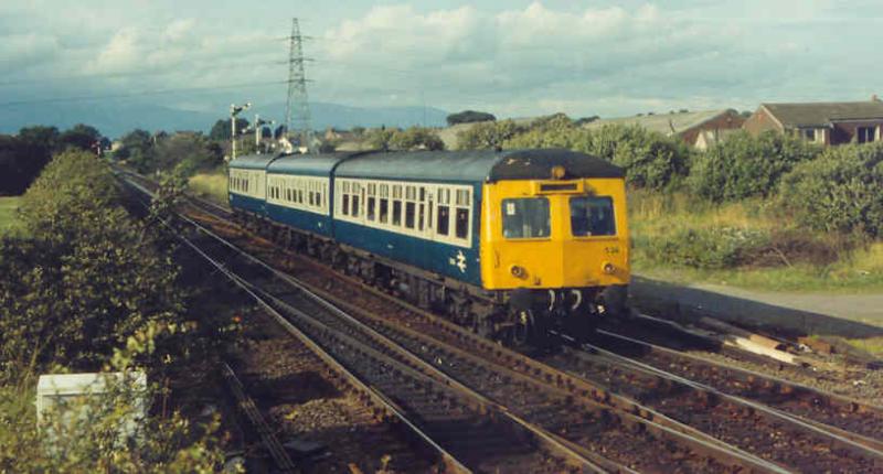 Passing Larbert: A bit of a hybrid diesel unit on a Dunblane/Queen Street train which I took at Larbert in 1988. Photo of Passing Larbert