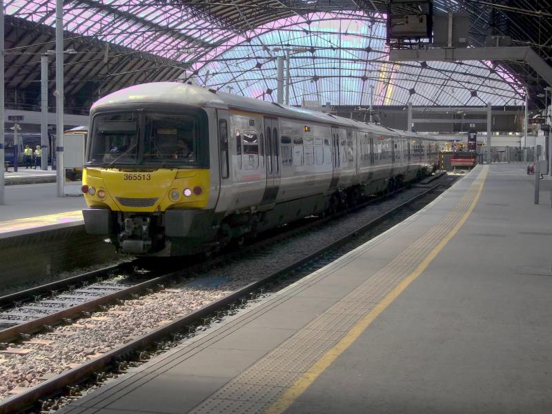 .365513 at Glasgow Queen Street: Now starting Driver training in Scotland, 365513 awaits departure at Glasgow Queen Street. Forming a driver training run to Linlithgow on Wednesday 6th June 2018. Photo of .365513 at Glasgow Queen Street