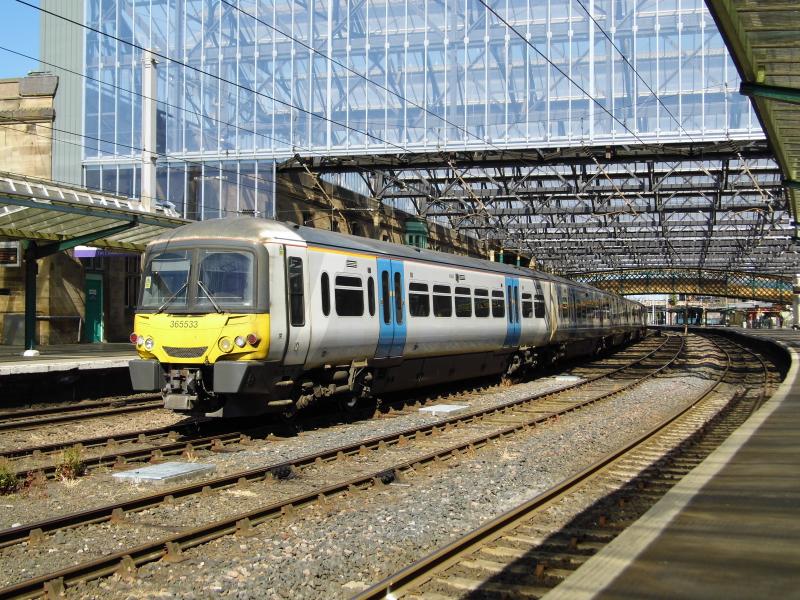 365533 at Carlisle: 365533 hauled by 57303 as 5Q65 0507 Bletchley- Eastfield pauses at Carlisle at 1015 on 04/07/18 Photo of 365533 at Carlisle