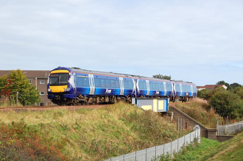 170434 ScotRail 2008: 170434 in the brand new ScotRail livery passes over Broomhouse Road whilst working 1R31 1200 Edinburgh Waverley - Glasgow Queen Street. Photo of 170434 ScotRail 2008