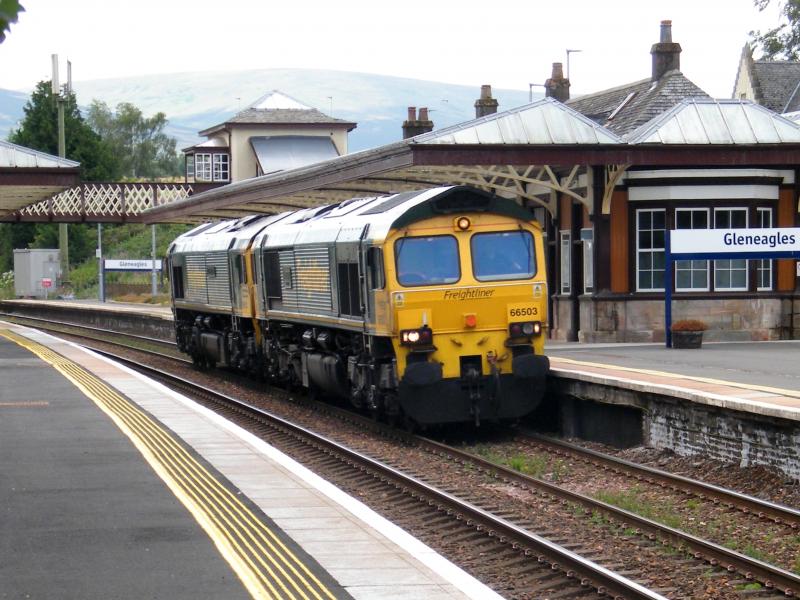 66503 & 66532 @ Gleneagles - 14 July 2018:
'0K50', Millerhill to Dyce Raiths Farm, hurrying north. Photo of 66503 & 66532 @ Gleneagles - 14 July 2018