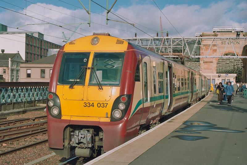 334 037 at Glasgow Central: With a service to Wemyss Bay from platform 11a 18/10/2008 Photo of 334 037 at Glasgow Central