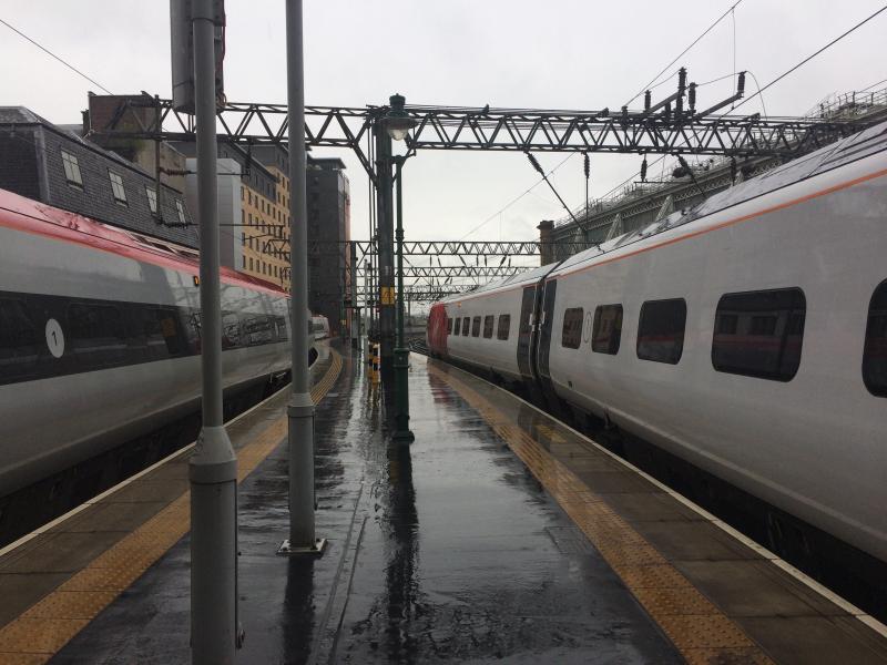 Photo of 390155 and 390047 at Glasgow Central.jpg