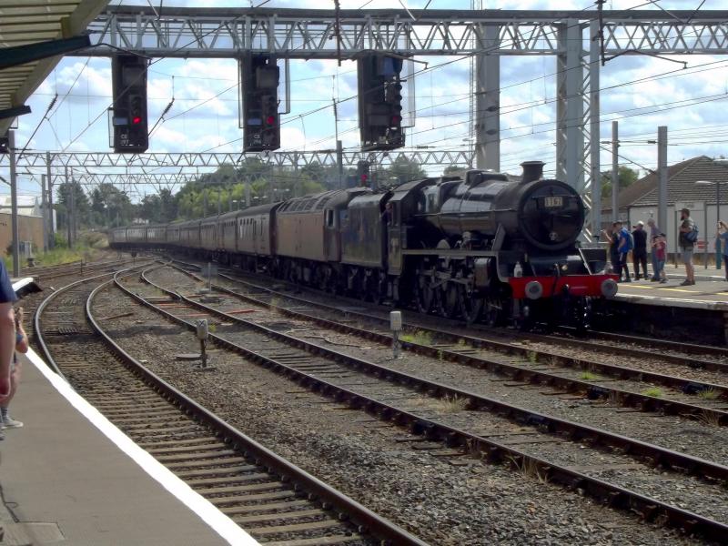 45690 at Carlisle : 45690 arrives at Carlisle with a Charter service from York on Saturday 11th August 2018. 47237 is inside for fire risk. Photo of 45690 at Carlisle