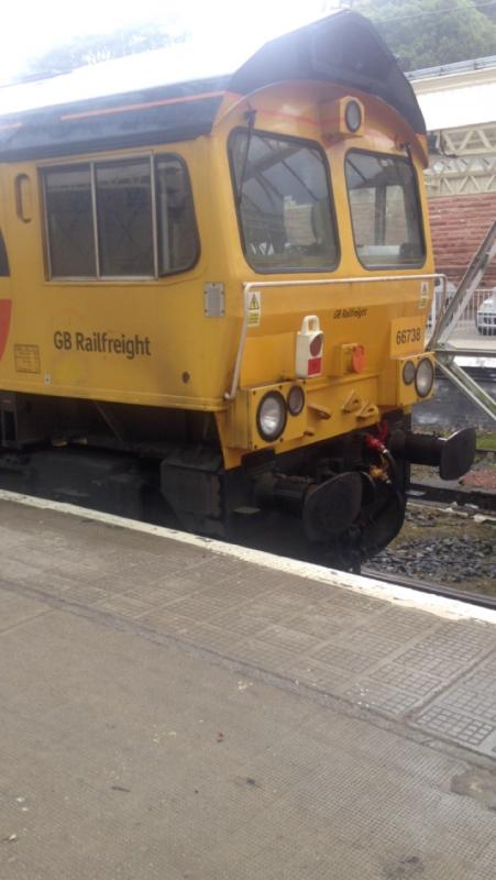 66738: 66738 at Wemyss Bay at the head of The Royal Scotsman's 5 day tour of Scotland Photo of 66738