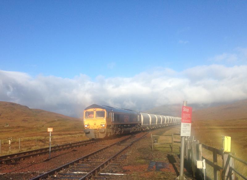 Corrour: GBRf 66736 Wolverhampton Wanderers approaches Corrour with
Fort William - North Blythe alumina empties 05.10.2018 Photo of Corrour