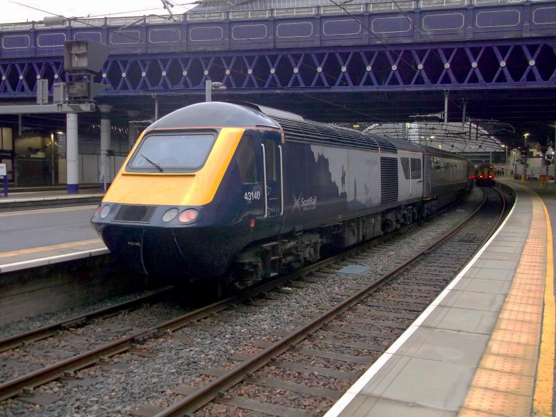 Photo of 43140 at Glasgow Queen Street
