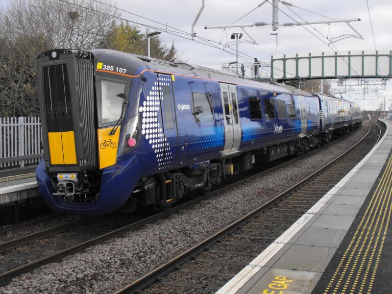 385107: 385107 seen working the 1301 Dunblane to Edinburgh on 9th December 2018 at Camelon. The first day of the new timetable. Photo of 385107