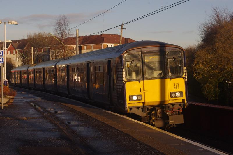 318264 Cathcart 04/12/2018: Operating a Glasgow Central - Neilston service Photo of 318264 Cathcart 04/12/2018