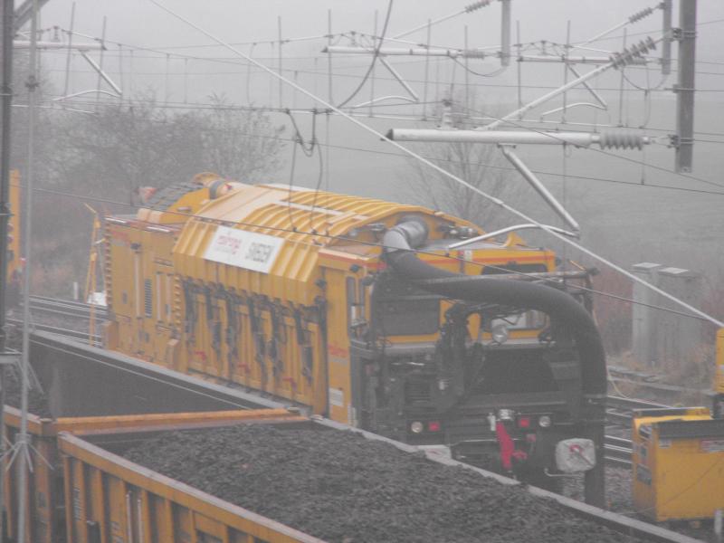 railvac at Greenhill Lower: One of two seen on site today. Photo of railvac at Greenhill Lower