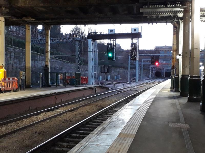 Photo of Edinburgh Waverley Signal E467 on 2/1/19