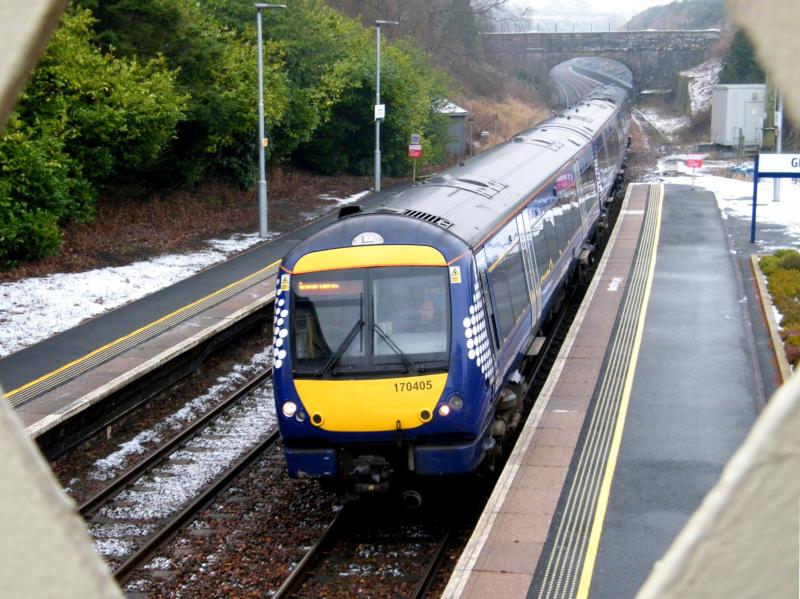 170405 @ Gleneagles - 19 January 2019: 1H09, Glasgow Queen Street to Inverness, at 10.58 a.m., on a dull and wintery morning. Photo of 170405 @ Gleneagles - 19 January 2019
