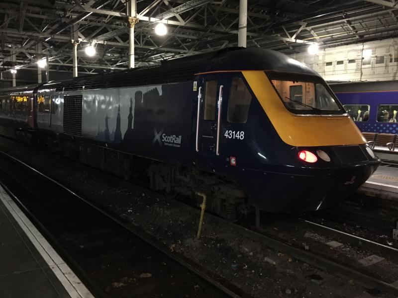 43148 - Edinburgh Waverley : Photo of 43148 - Edinburgh Waverley