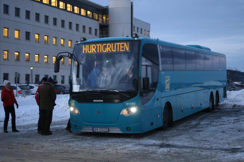 Busses of Norway: Hurtigruten charter bus VH51225 Trondheim Port 1/2/19 Photo of Busses of Norway