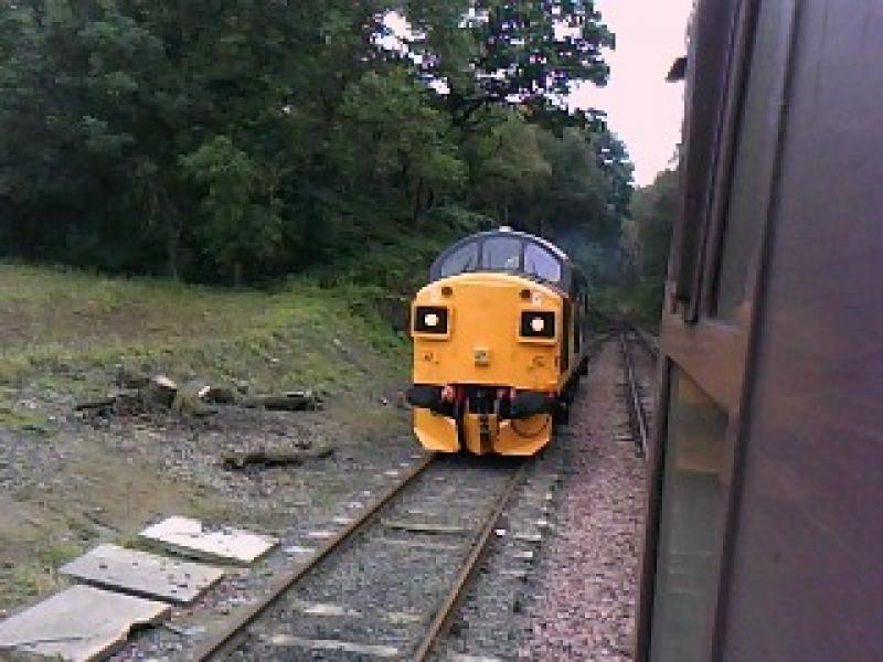 37025 at Brikhill: Running round at Birkhill on the 27th September 2008. Photo of 37025 at Brikhill