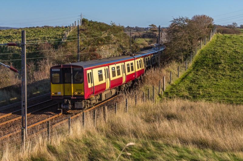 314210: 314210 approaching Neilston 27/10/2018 Photo of 314210