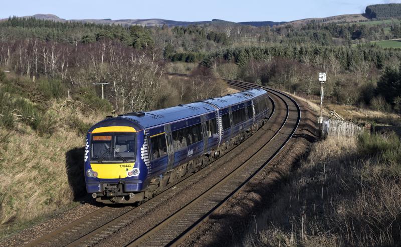 170433 BARDRILL ROAD LKG TO GLENEAGLES 4.3.19.jpg: Photo of 170433 BARDRILL ROAD LKG TO GLENEAGLES 4.3.19.jpg