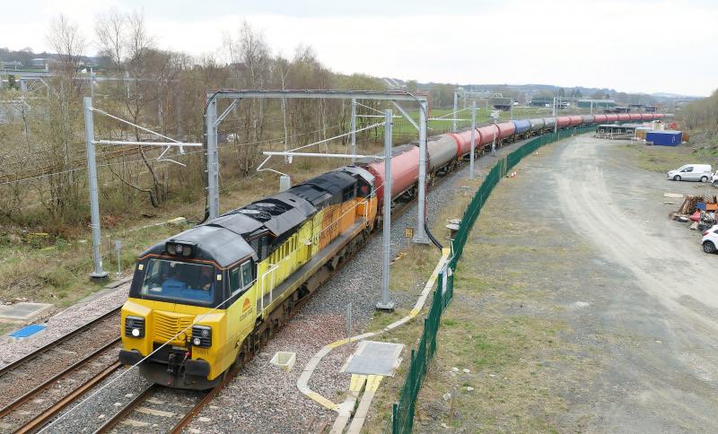 Photo of 70801 with the Dalston to Grangemouth tanks at Greenhill Lower...12-4-19.