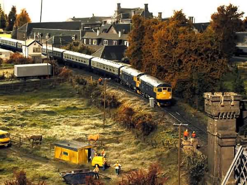 Blair Atholl - Drumochter: A pair of 26's head south from Blair with an Inverness to Glasgow service circa 1980 Photo of Blair Atholl - Drumochter
