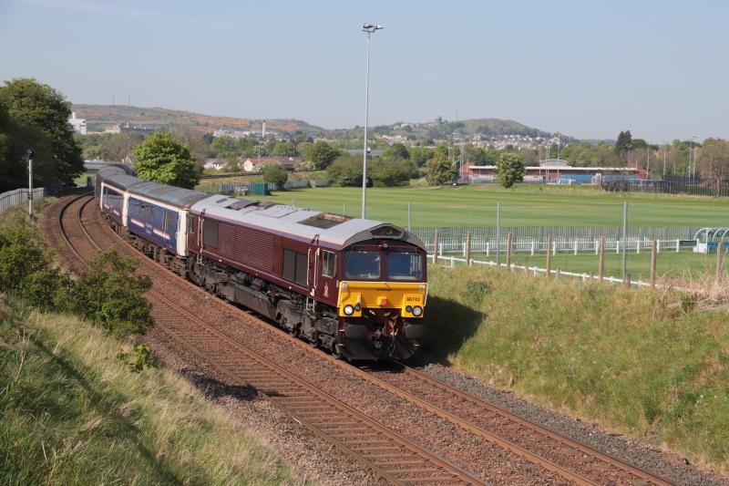 5Z84: 66743 on 5Z84 08.13 Polmadie Car MD to Bishop Auckland West passing Peffermill Playing Fields on 15/05/2019 Photo of 5Z84