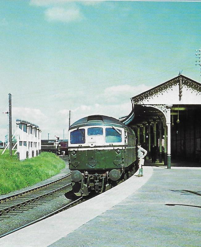 Photo of D5332 at Forres 16.6.62