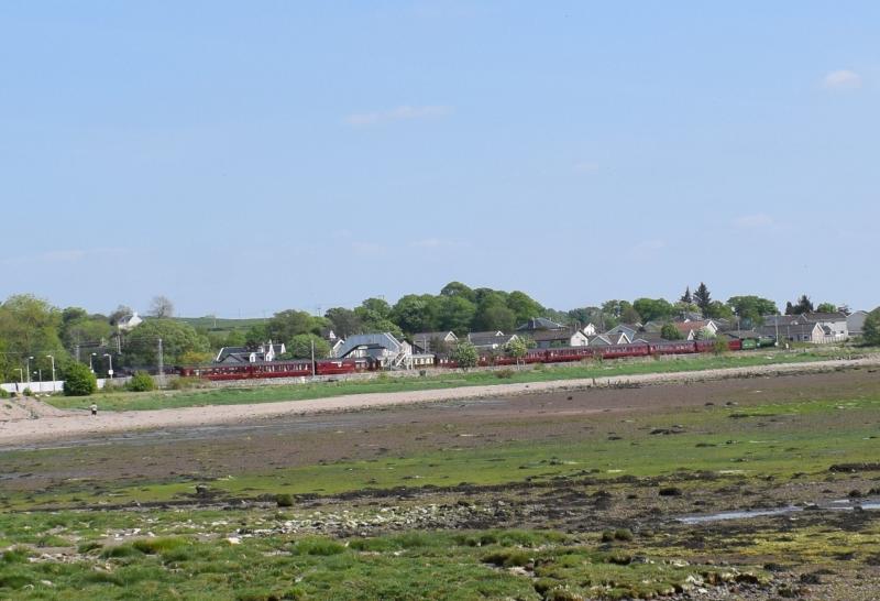 1Z61 Cardross 15 May 2019: 61306 heads 1Z61 Fort William - Coatbridge east through Cardross station having been briefly delayed just west of the station. Photo of 1Z61 Cardross 15 May 2019