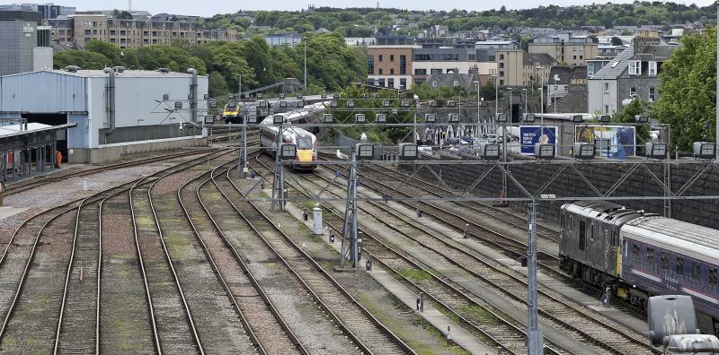 AZUMA CLAYHILLS 28.5 (1).jpg: 800105 ARRIVES AT CLAYHILLS SIDINGS ----PRESUMABLY RETURNING FROM TESTS IN THE ABERDEEN AREA. Photo of AZUMA CLAYHILLS 28.5 (1).jpg