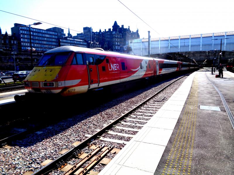 Photo of Platform 6 new at WAverley