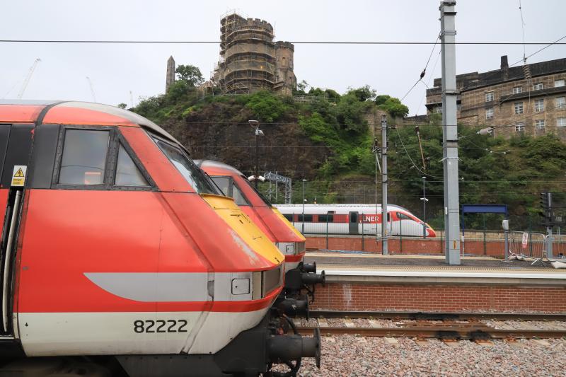 LNER : Lner DVt's and Azuma at the east end of Waverley on 31/07/2019 Photo of LNER