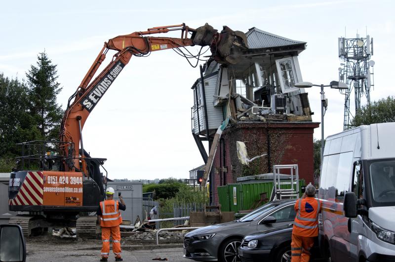 DYCE S.B. DEMOLITION 12.8.19 (1).jpg: DYCE SIGNAL BOX MET IT'S END ABOUT 17.45 ON 12.8.19.
DESPITE BEING UP FOR SALE THERE WERE NO BIDS. Photo of DYCE S.B. DEMOLITION 12.8.19 (1).jpg