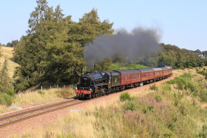 44871: 44871 on 1Z44 08.52 Linlithgow to Tweedbank at Cowbraehill on 25/08/2019 Photo of 44871