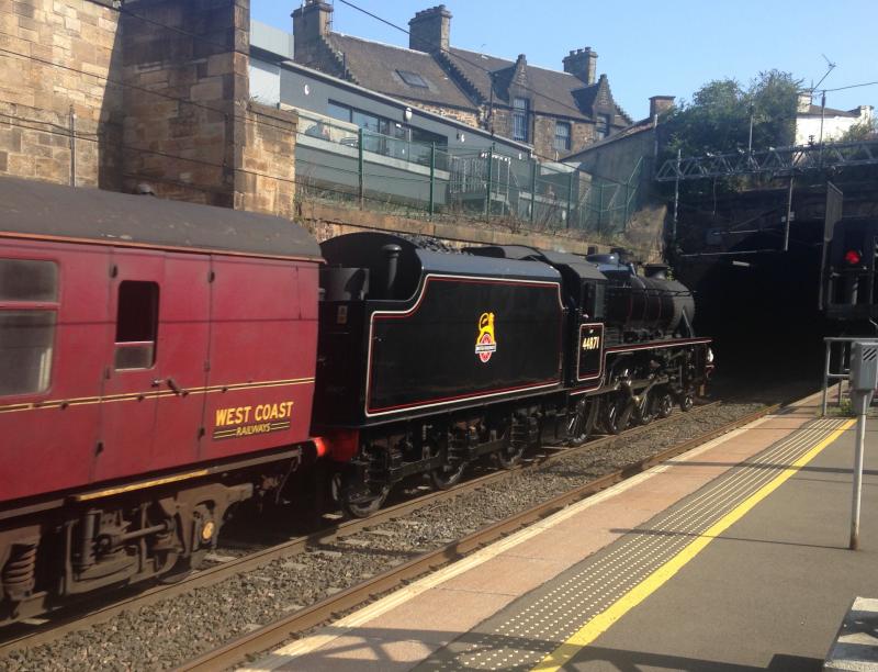 44871 on 1Z44: Entering Haymarket Tunnel on SRPS Linlithgow to Tweedbank,
25.08.2019 Photo of 44871 on 1Z44
