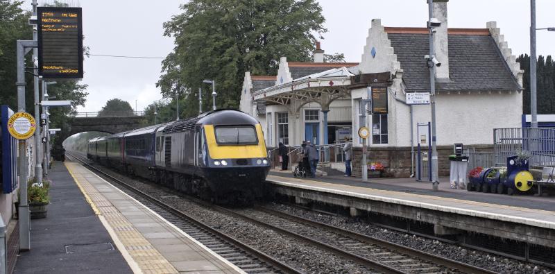 43140 LEADS AT LAURENCEKIRK 31.8.19.jpg: HEADING FOR ABERDEEN Photo of 43140 LEADS AT LAURENCEKIRK 31.8.19.jpg