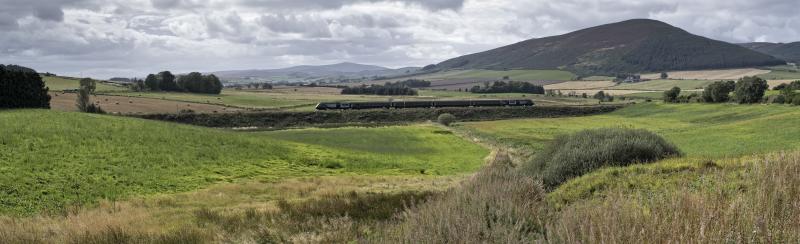 13.38 ABDN-IS 17.9.19.jpg: PASSING BETWEEN KENNETHMONT AND GARTLY Photo of 13.38 ABDN-IS 17.9.19.jpg