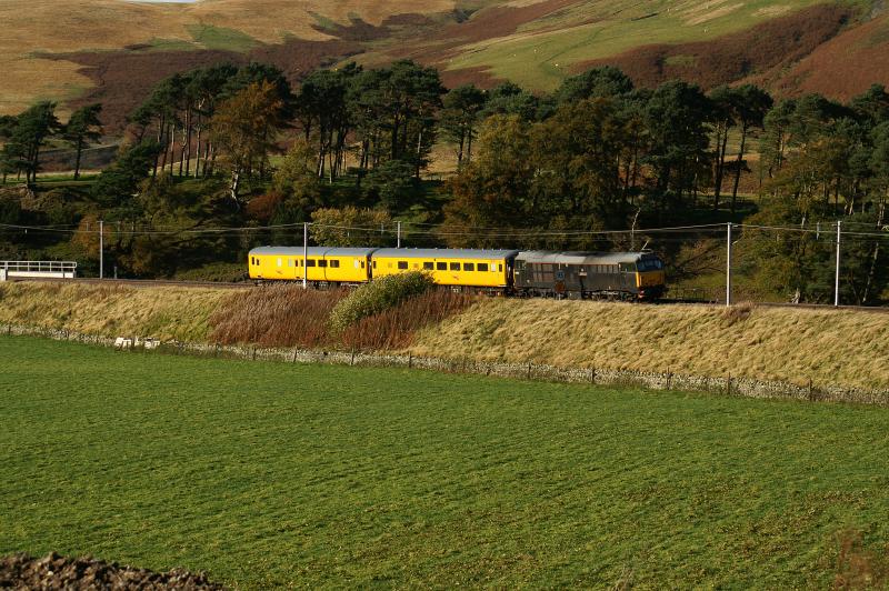 NR test train: 31459 propelling NR coaches north passing Crawford 18/10/08 Photo of NR test train
