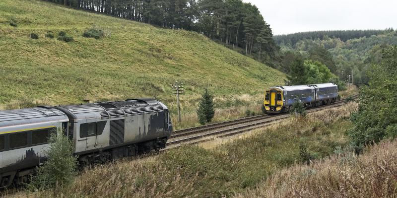 158711 HEADS FOR INSCH 25.9.19.jpg: ON THE 12.44 INV-ABDN Photo of 158711 HEADS FOR INSCH 25.9.19.jpg