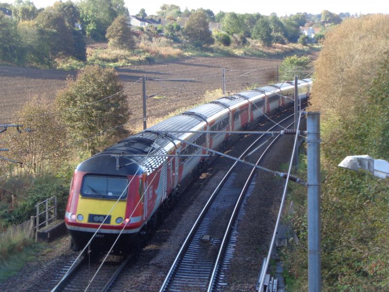 HST heads west from Curriehill: 0752 Aberdeen to KX Photo of HST heads west from Curriehill