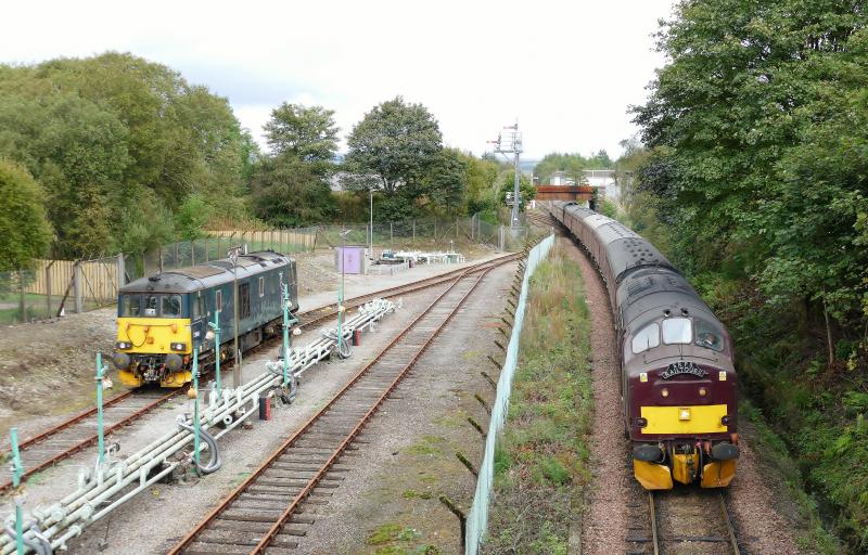 1Z45 Paisley To Fort William 28-9-19: 37685 with 47851 on rear arrive in Fort William.
73966 sits in the old oil sidings. Photo of 1Z45 Paisley To Fort William 28-9-19